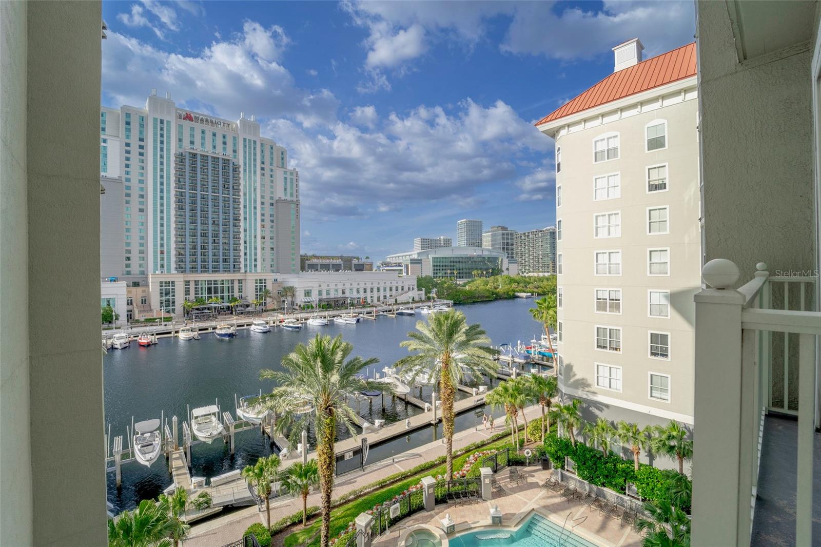 Image 30 of 35 For 700 Harbour Island Boulevard 521