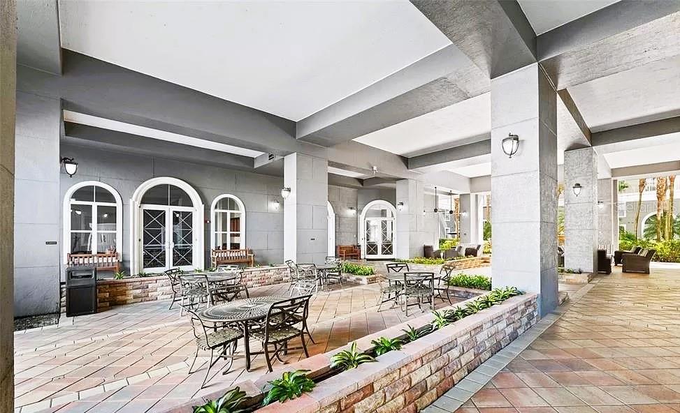 Image 31 of 35 For 700 Harbour Island Boulevard 521