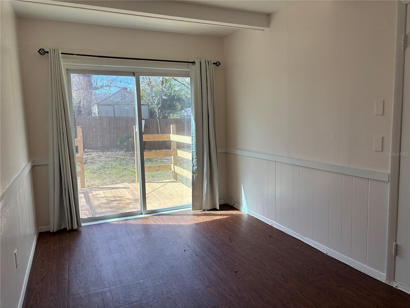 Image 8 of 20 For 2162 46th Avenue N