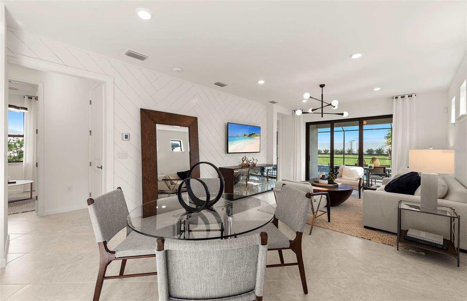 Image 18 of 24 For 6109 Wire Grass Court