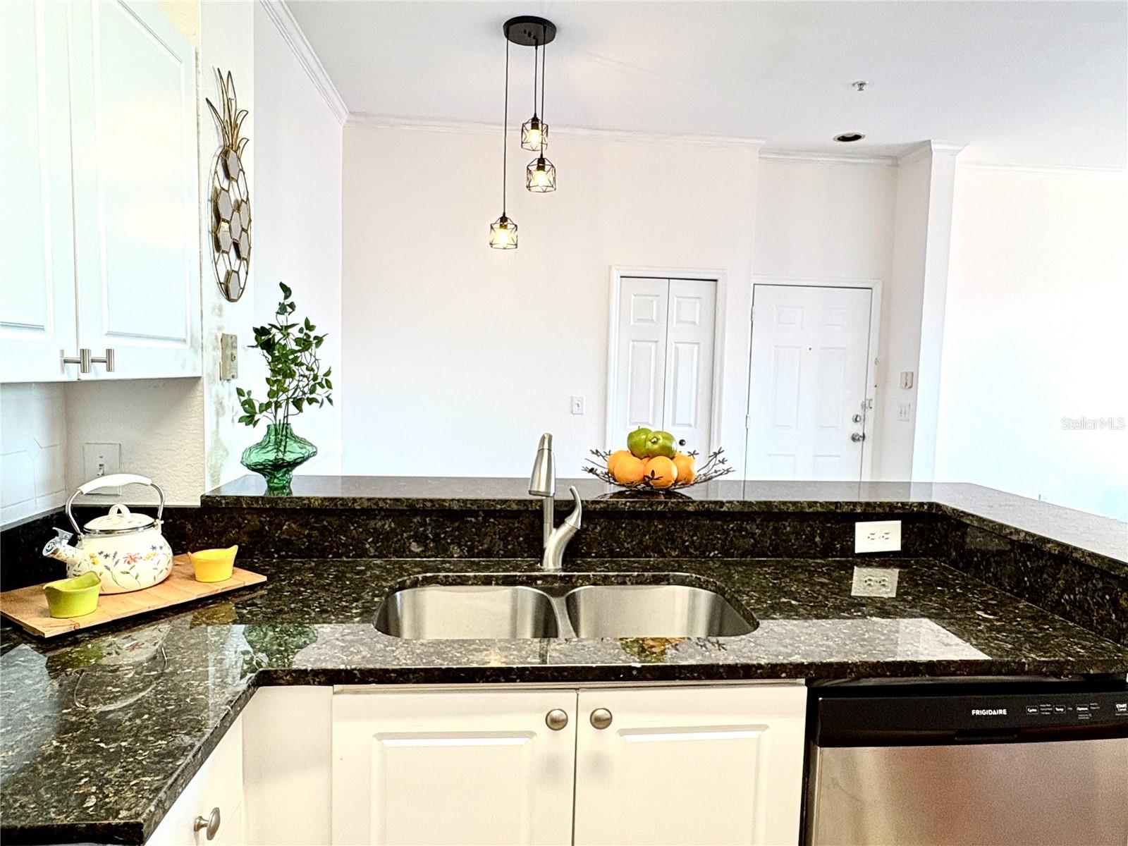 Image 10 of 36 For 18107 Peregrines Perch Place 6303