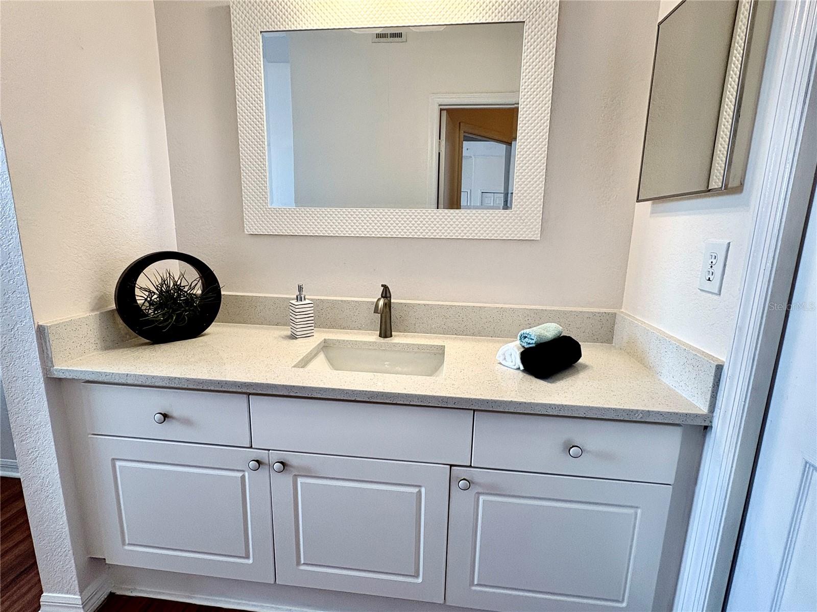 Image 17 of 36 For 18107 Peregrines Perch Place 6303