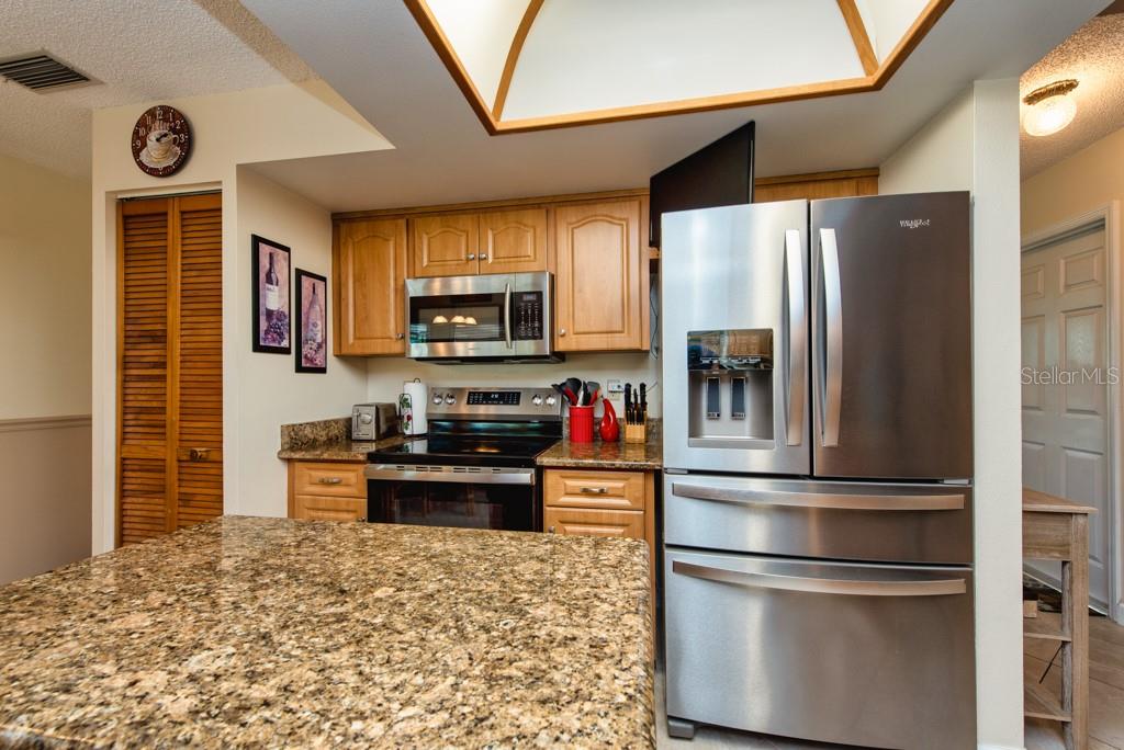 Image 10 of 43 For 2911 Lahlor Lane