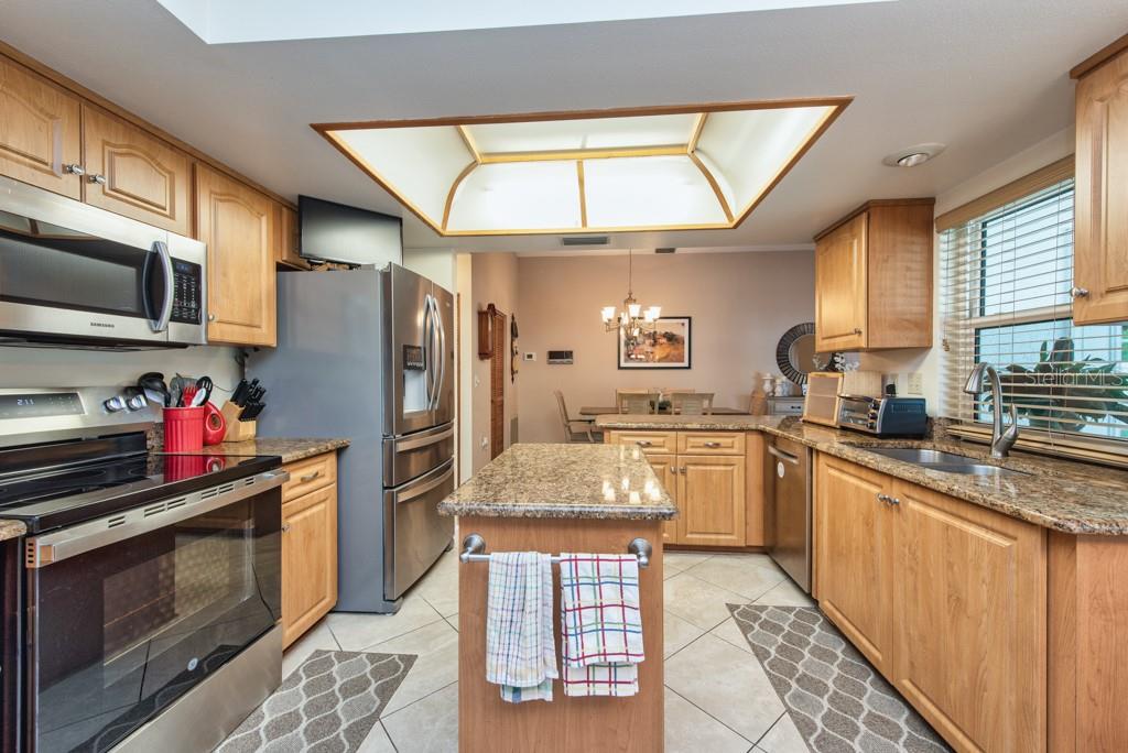 Image 11 of 43 For 2911 Lahlor Lane