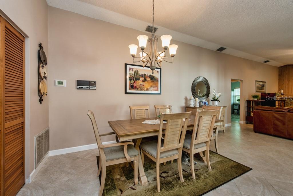 Image 13 of 43 For 2911 Lahlor Lane