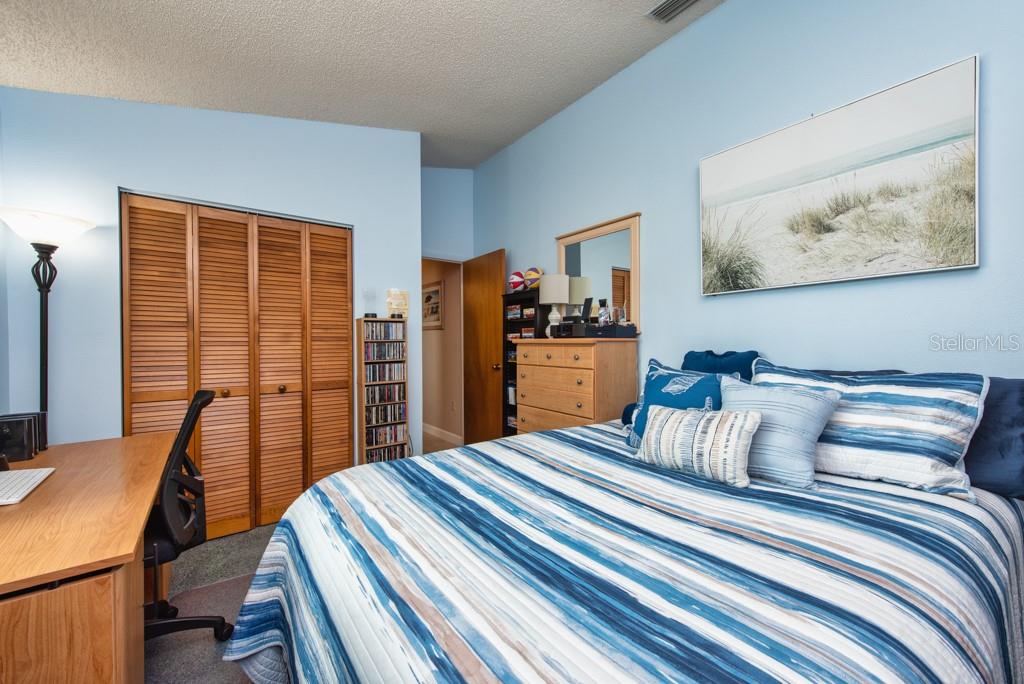 Image 22 of 43 For 2911 Lahlor Lane