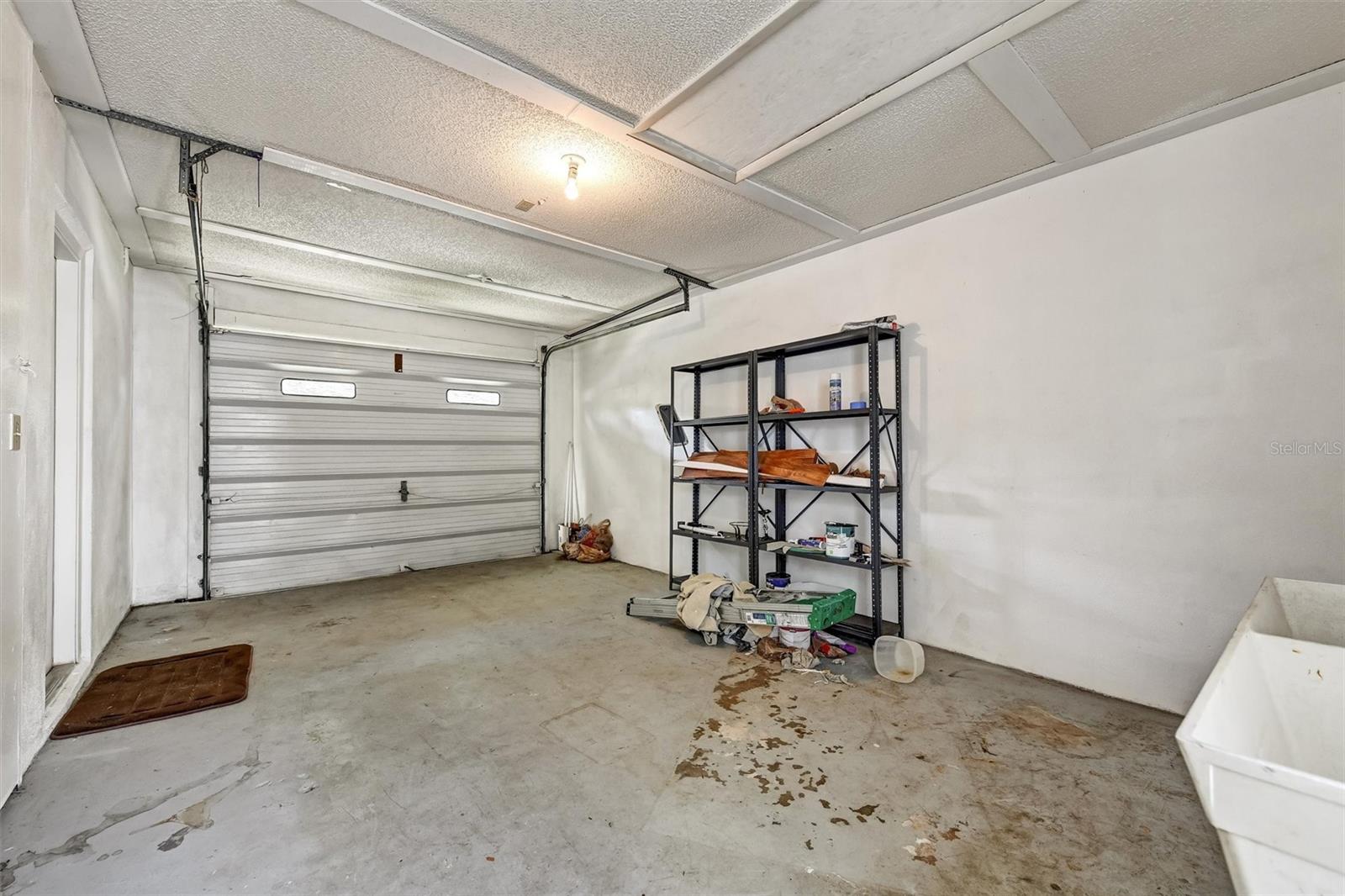 Image 30 of 32 For 2833 Orange Tree Circle N C