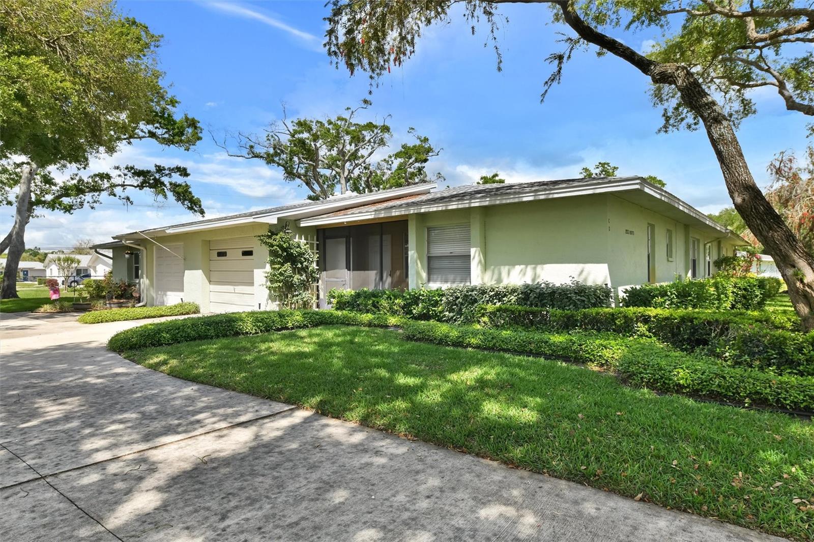 Image 7 of 32 For 2833 Orange Tree Circle N C