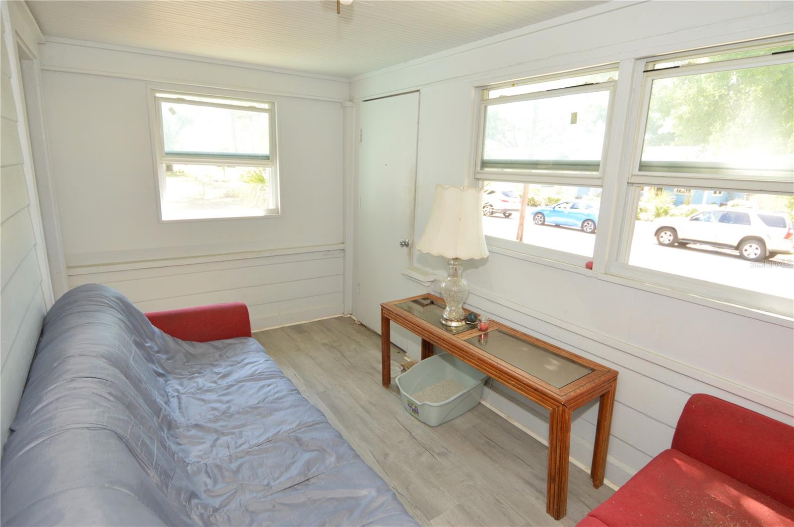 Image 12 of 53 For 2351 25th Avenue S