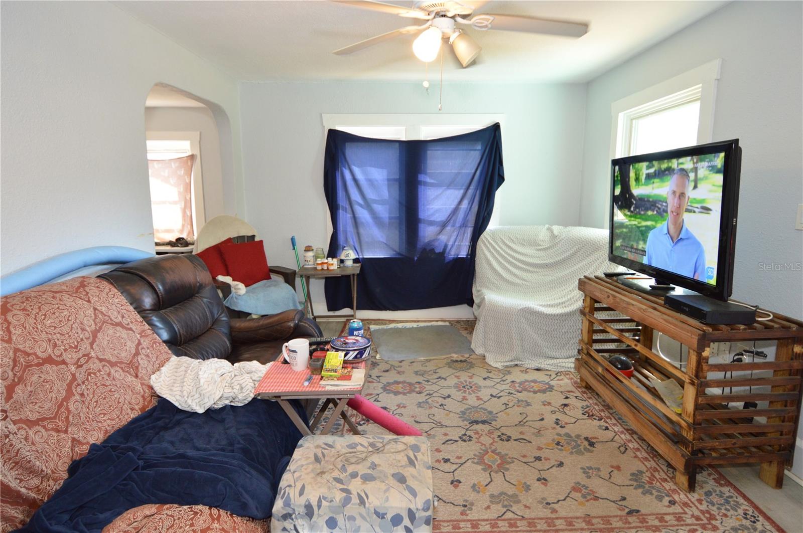 Image 14 of 53 For 2351 25th Avenue S