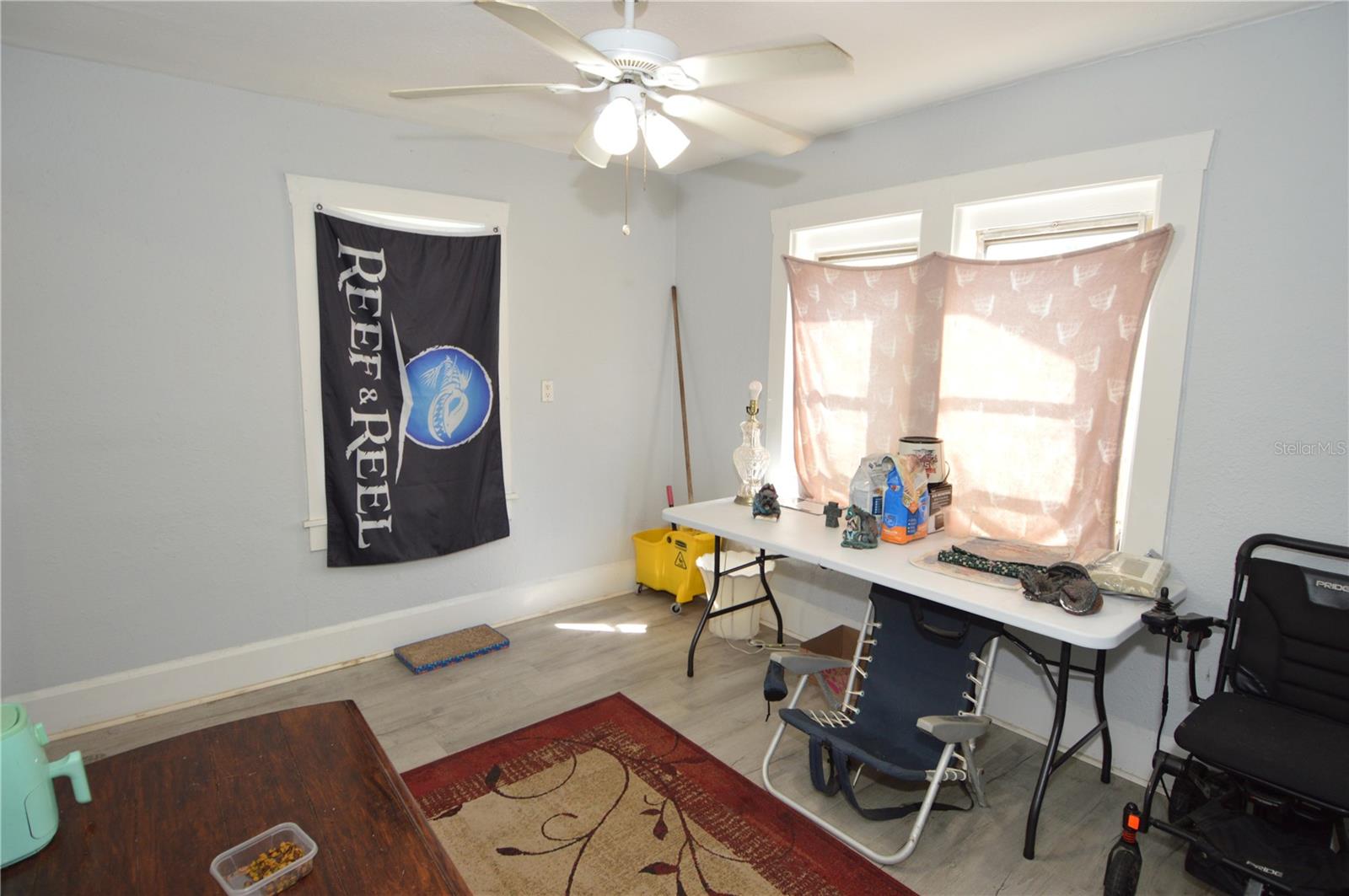 Image 19 of 53 For 2351 25th Avenue S