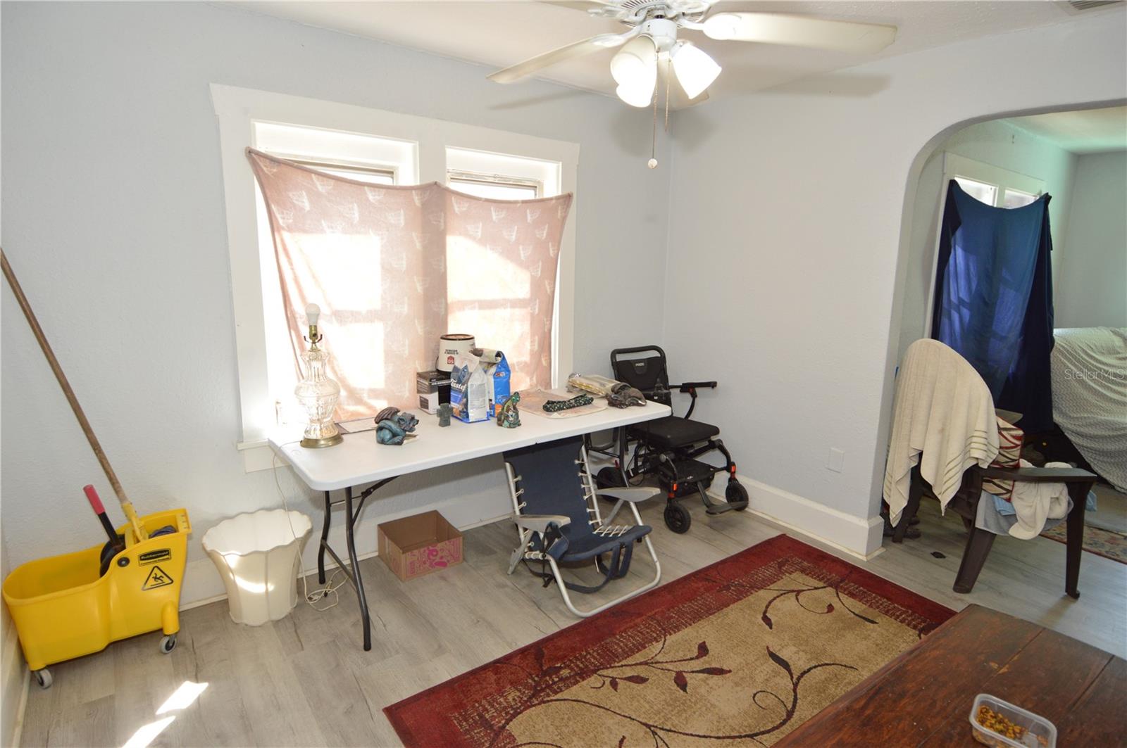 Image 21 of 53 For 2351 25th Avenue S