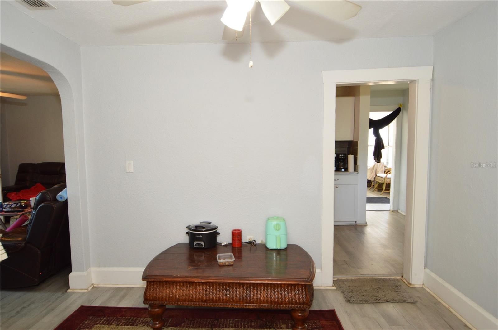 Image 24 of 53 For 2351 25th Avenue S