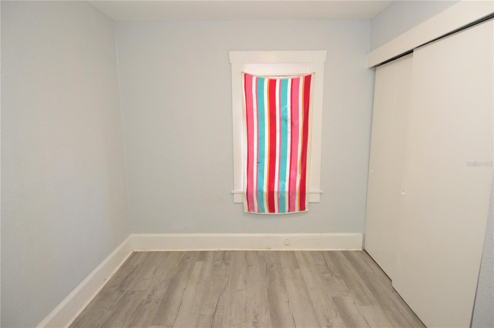 Image 29 of 53 For 2351 25th Avenue S