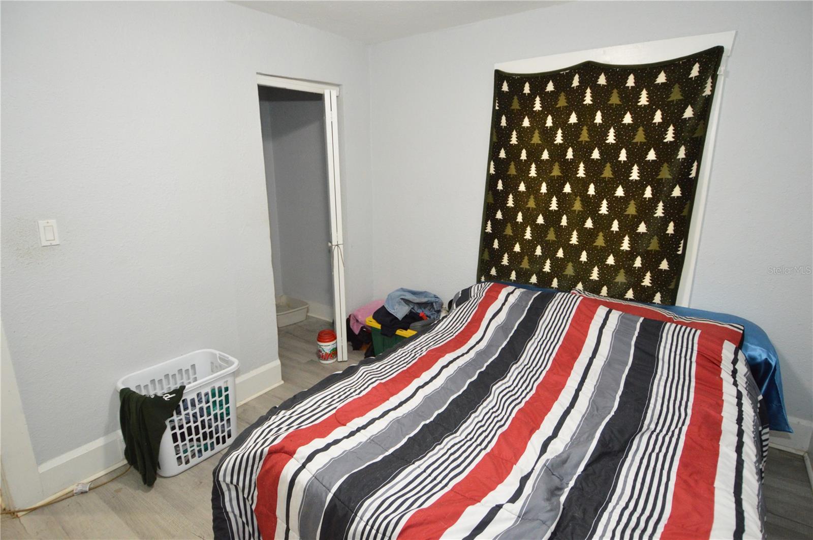 Image 45 of 53 For 2351 25th Avenue S