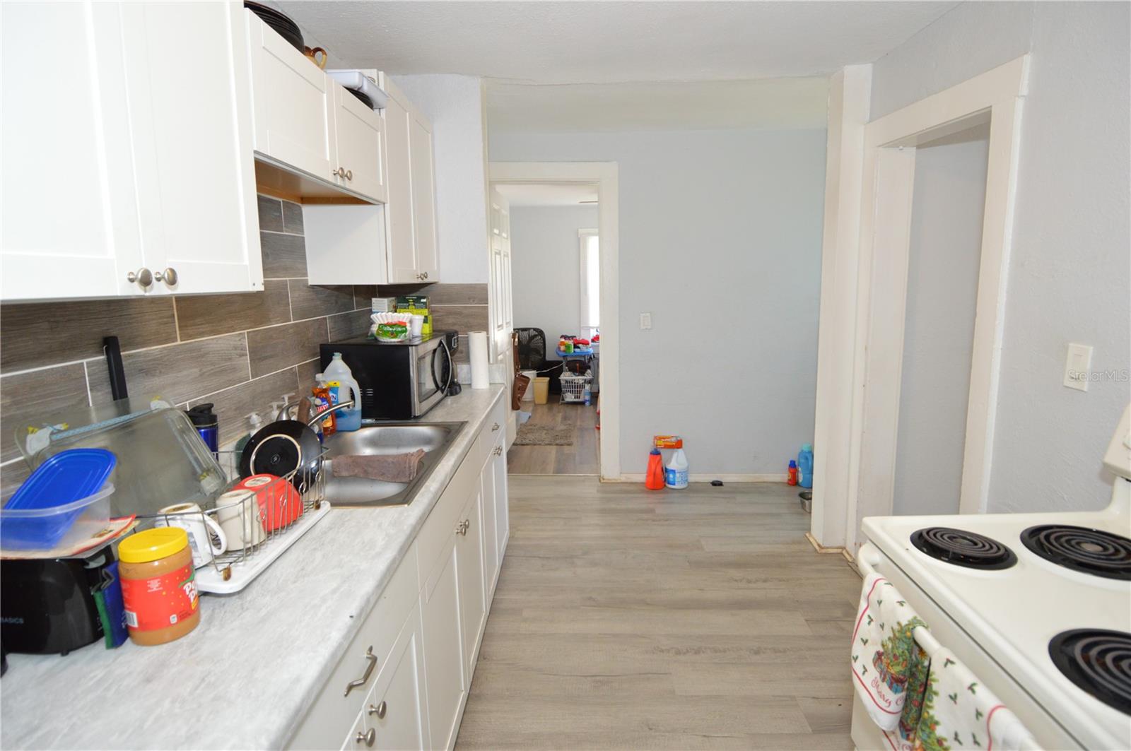 Image 8 of 53 For 2351 25th Avenue S