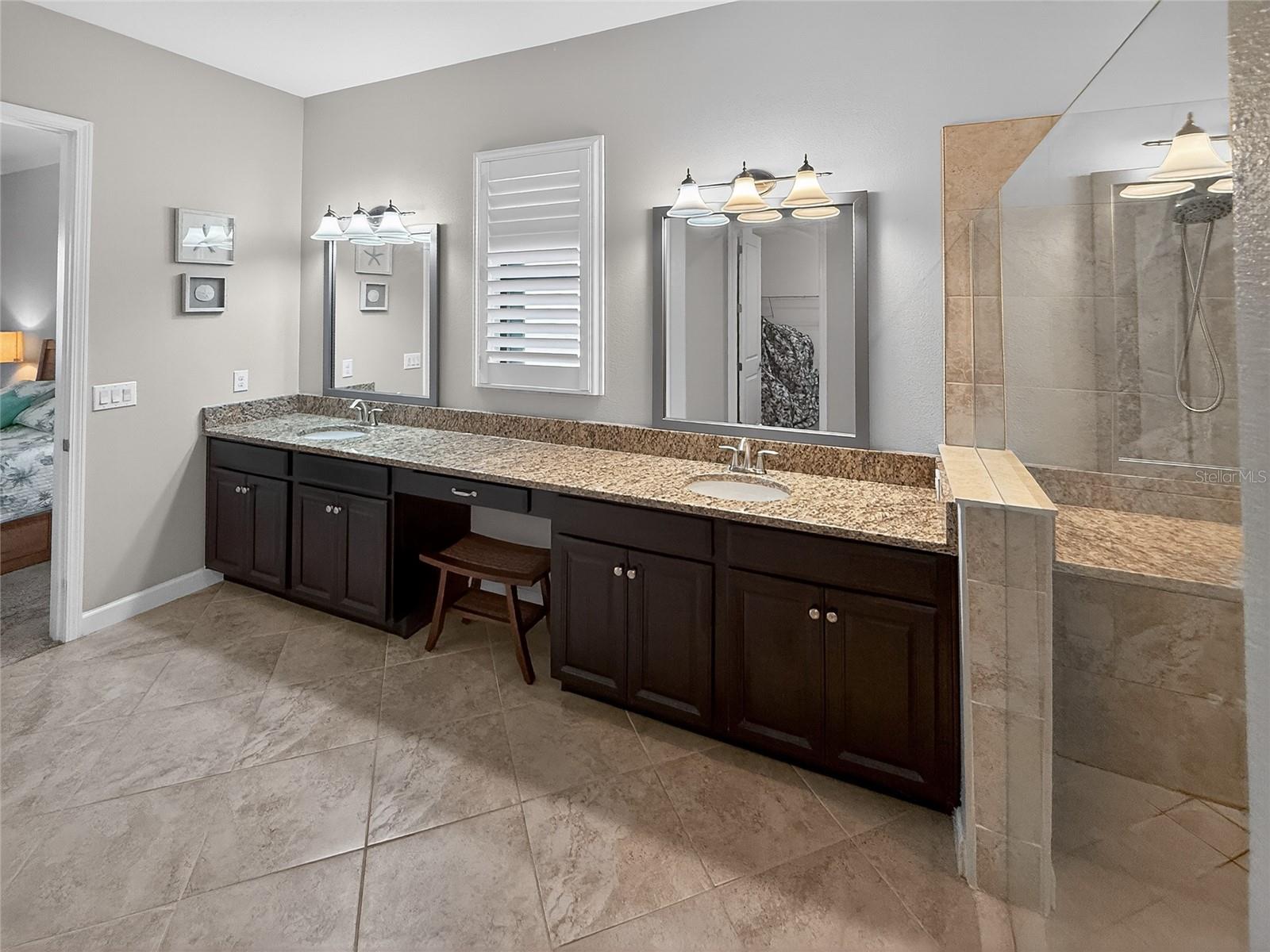 Image 21 of 39 For 16818 Scuba Crest Street