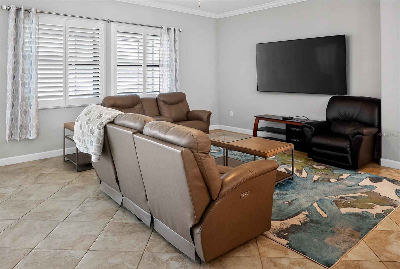 Image 6 of 39 For 16818 Scuba Crest Street