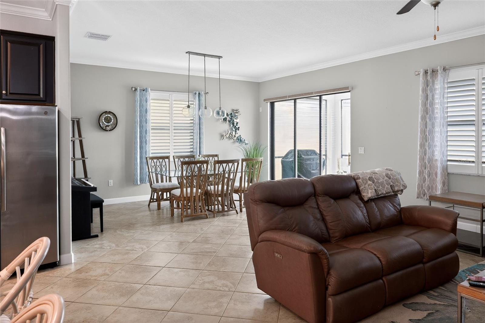 Image 8 of 39 For 16818 Scuba Crest Street