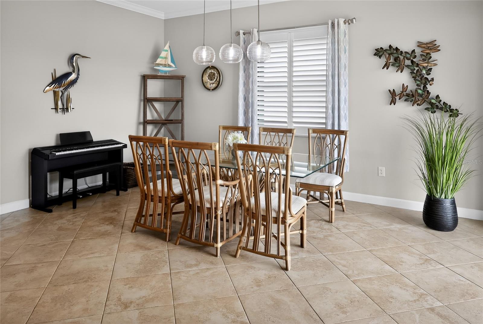 Image 9 of 39 For 16818 Scuba Crest Street