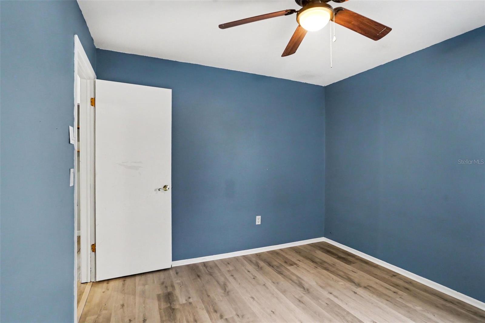 Image 20 of 34 For 2726 Blossom Lake Drive