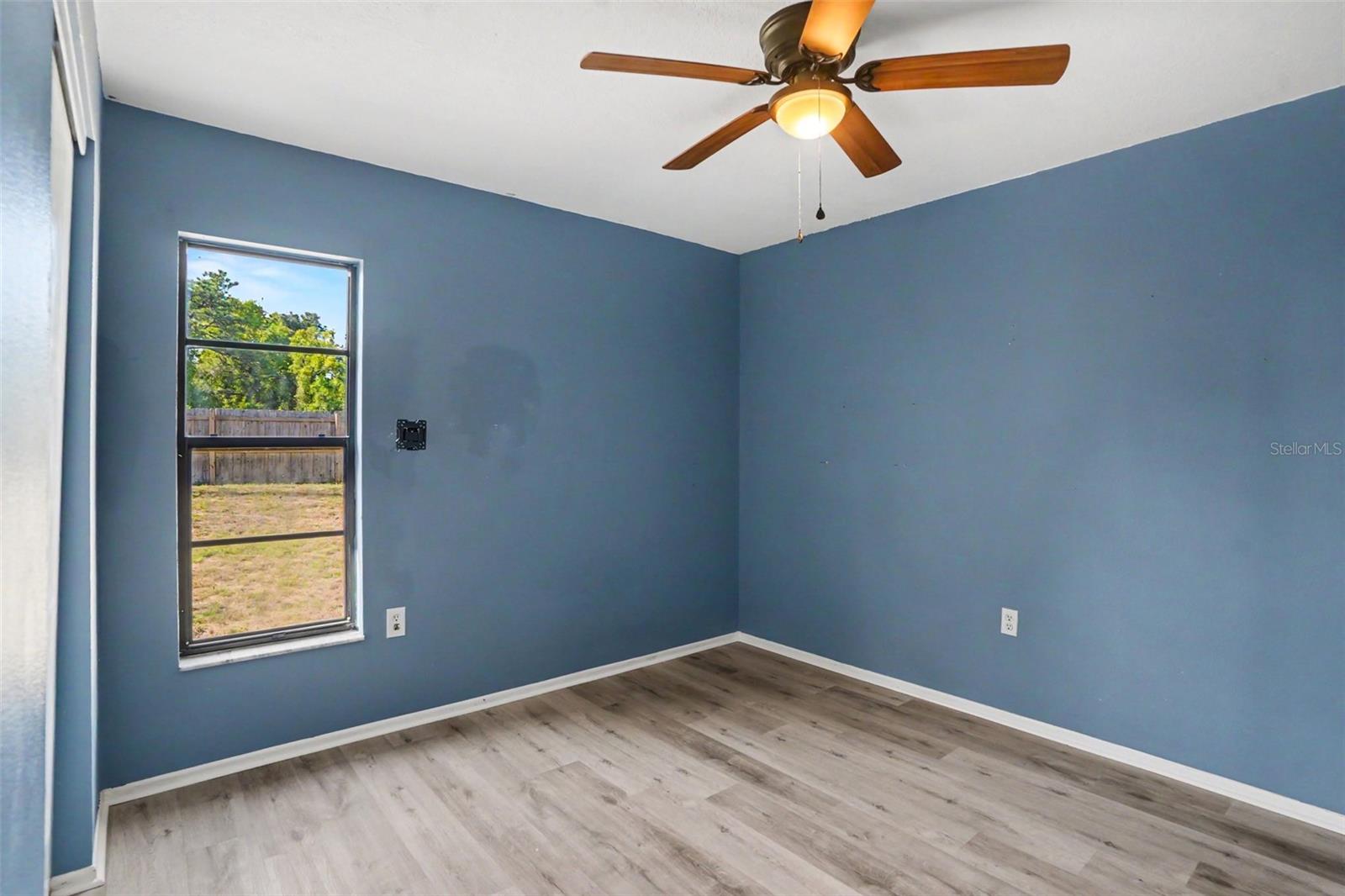 Image 22 of 34 For 2726 Blossom Lake Drive