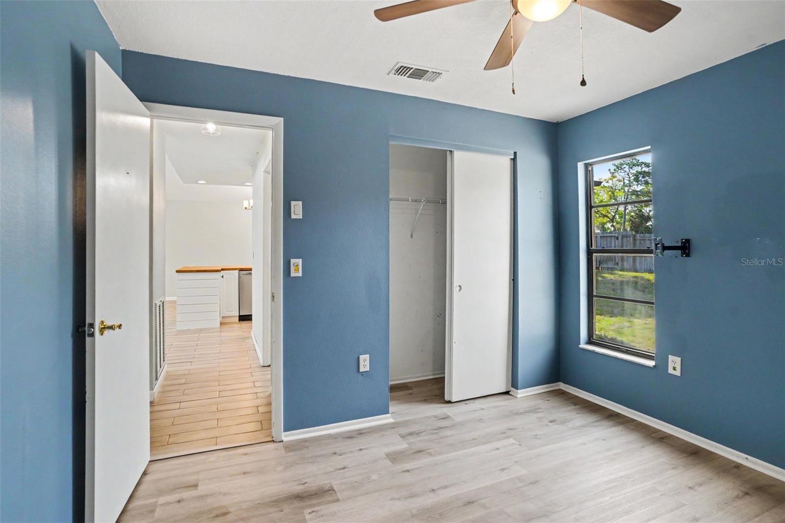 Image 23 of 34 For 2726 Blossom Lake Drive