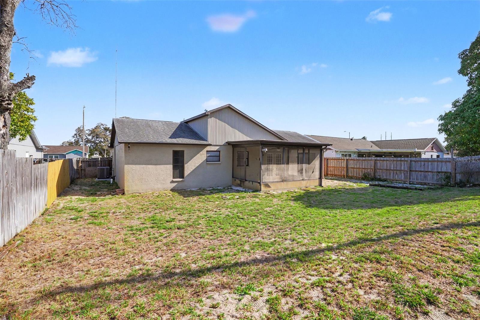 Image 31 of 34 For 2726 Blossom Lake Drive