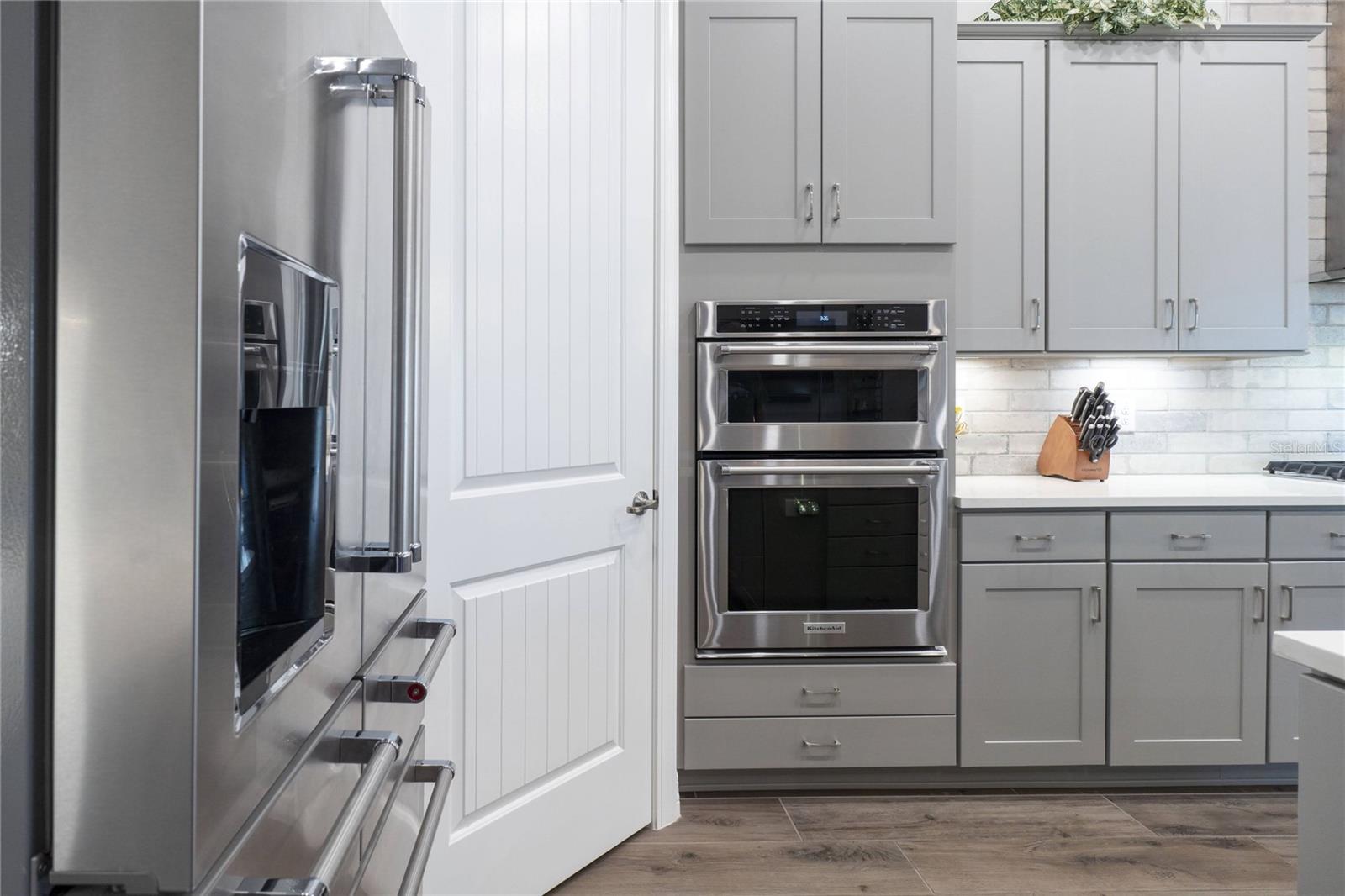 Listing photo id 9 for 19267 Ship Wheel Way