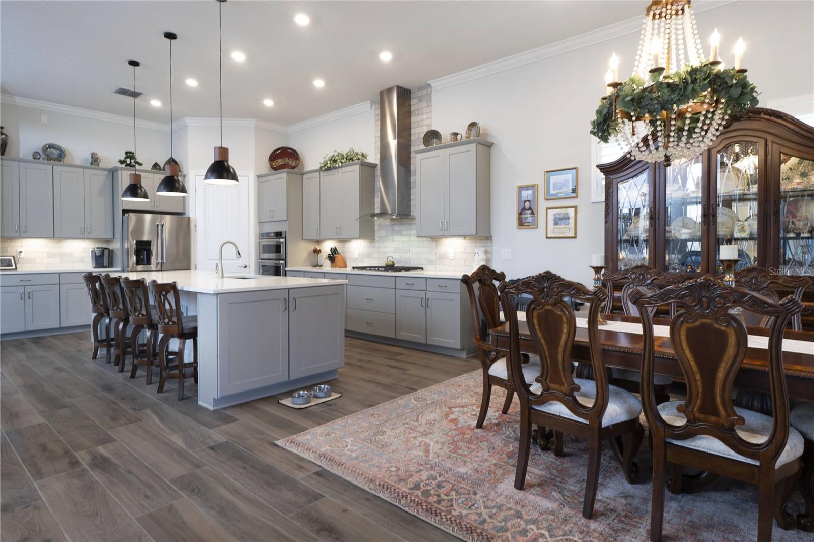 Listing photo id 13 for 19267 Ship Wheel Way