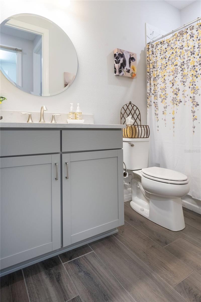 Listing photo id 24 for 19267 Ship Wheel Way