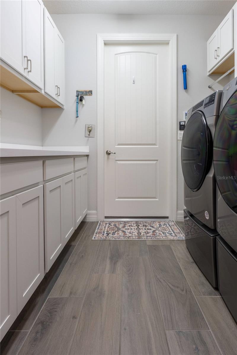 Listing photo id 28 for 19267 Ship Wheel Way