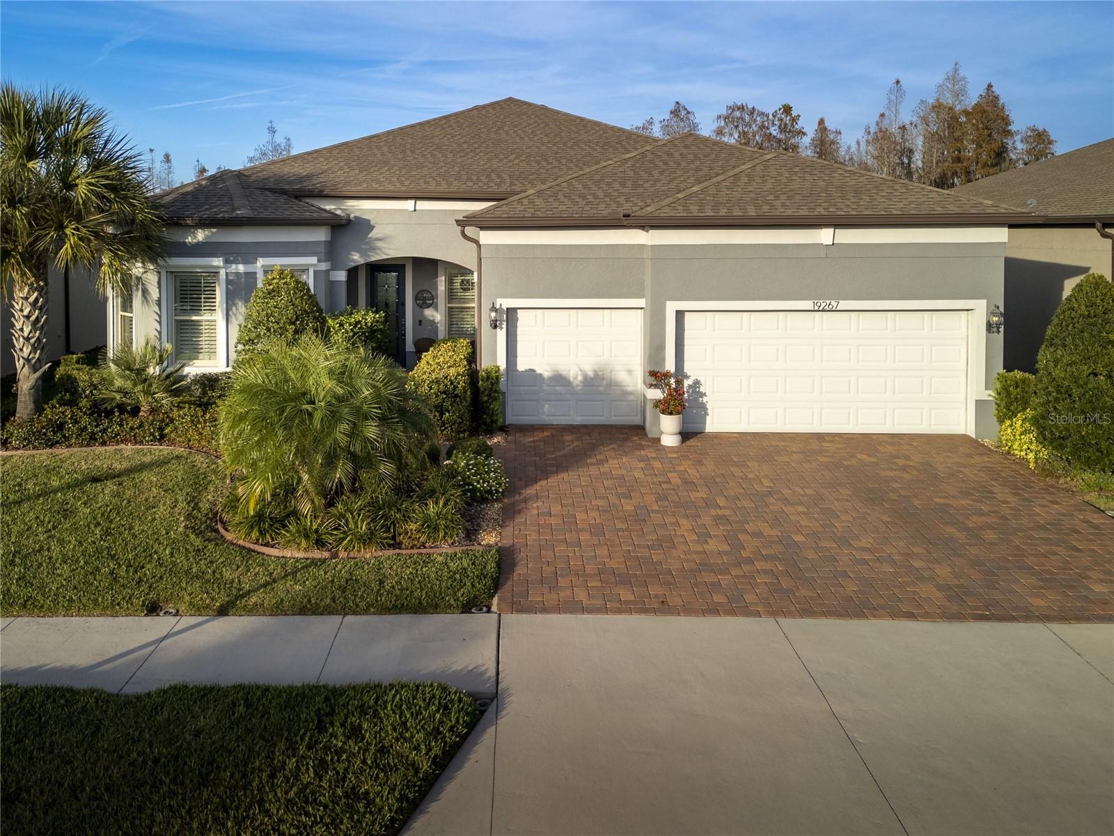 Listing photo id 45 for 19267 Ship Wheel Way