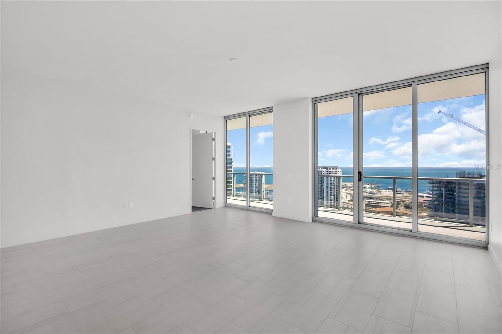 Image 12 of 80 For 400 Central Avenue 3606