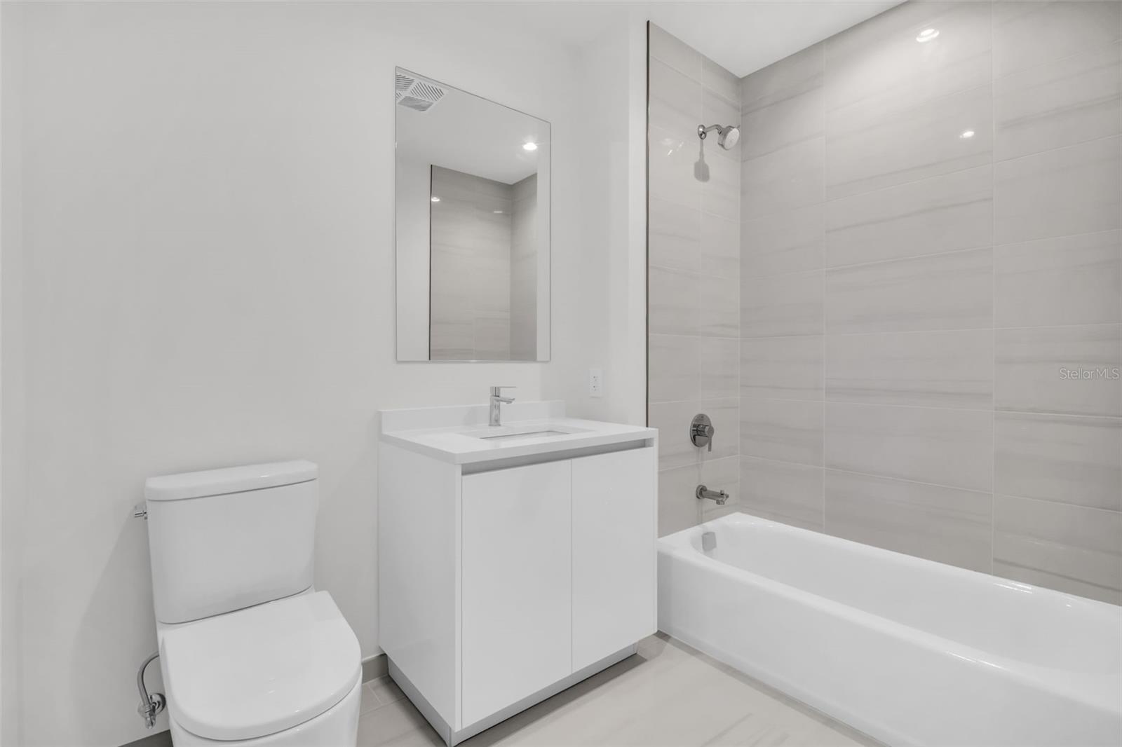 Image 40 of 80 For 400 Central Avenue 3606