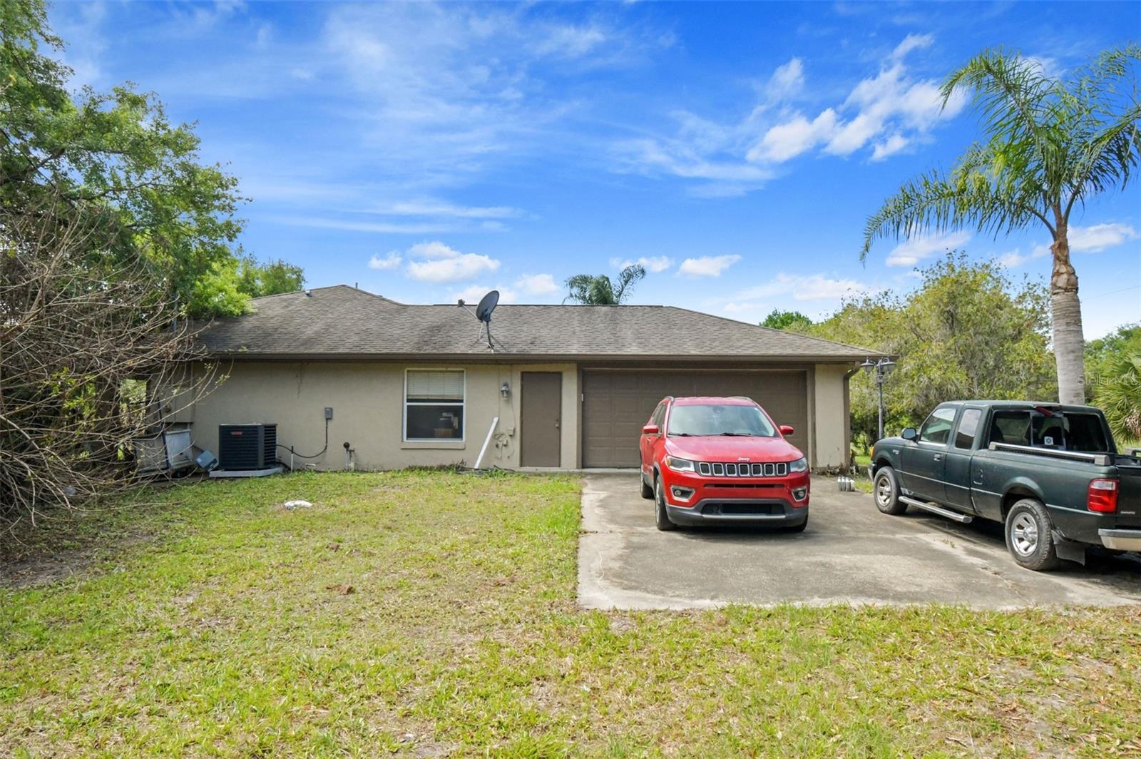 Image 2 of 10 For 2700 Waccassa Street