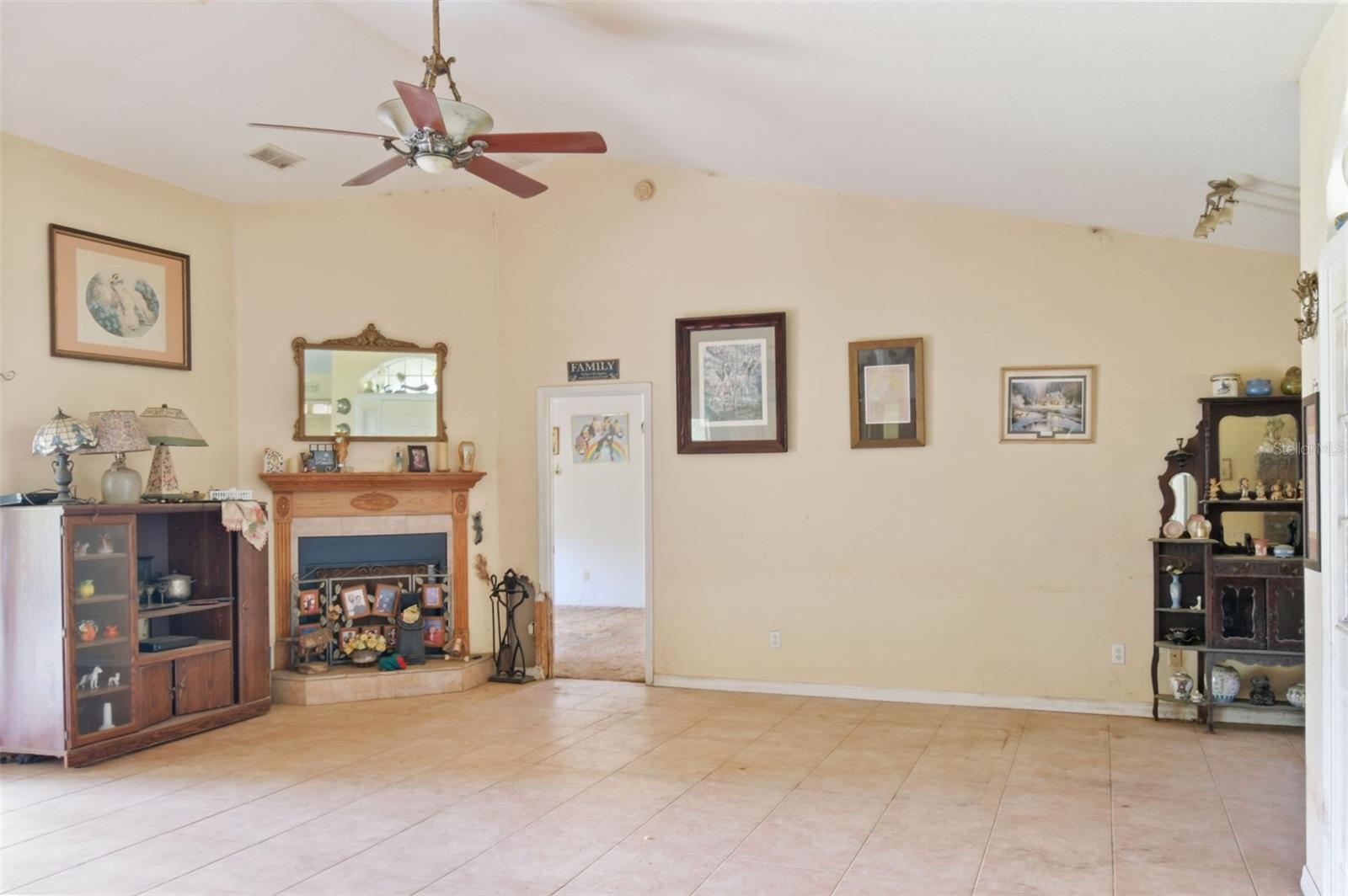 Image 3 of 10 For 2700 Waccassa Street