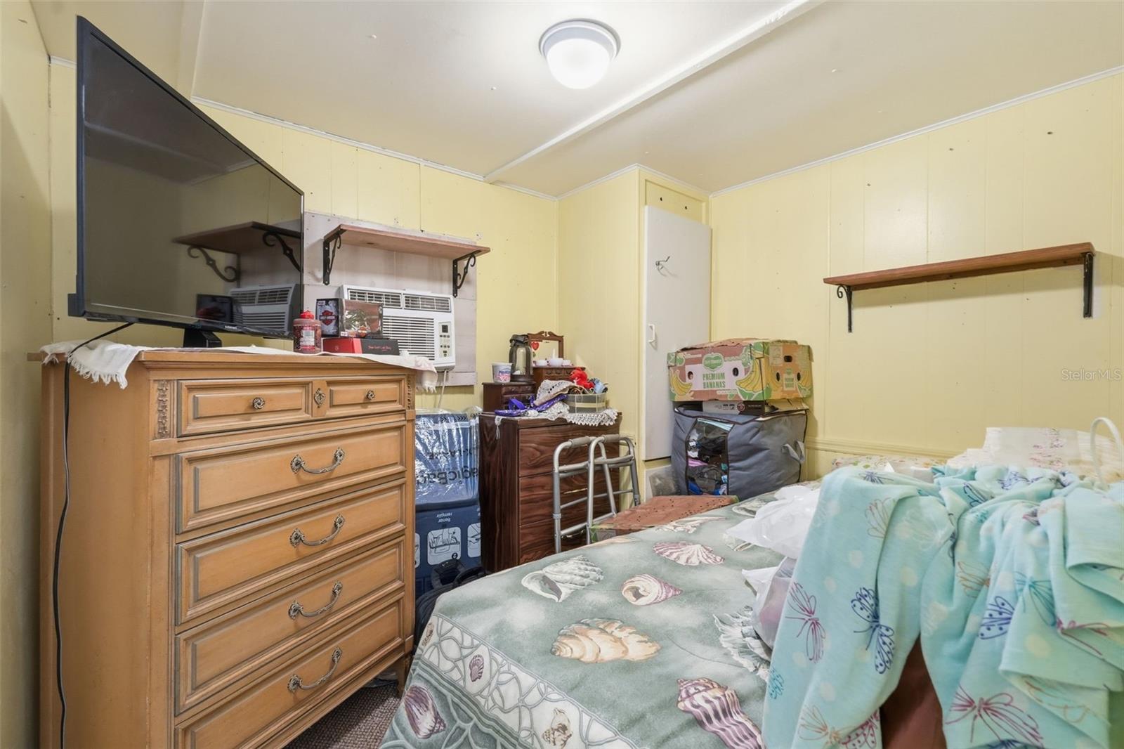 Image 10 of 23 For 104 52nd Avenue Plaza W