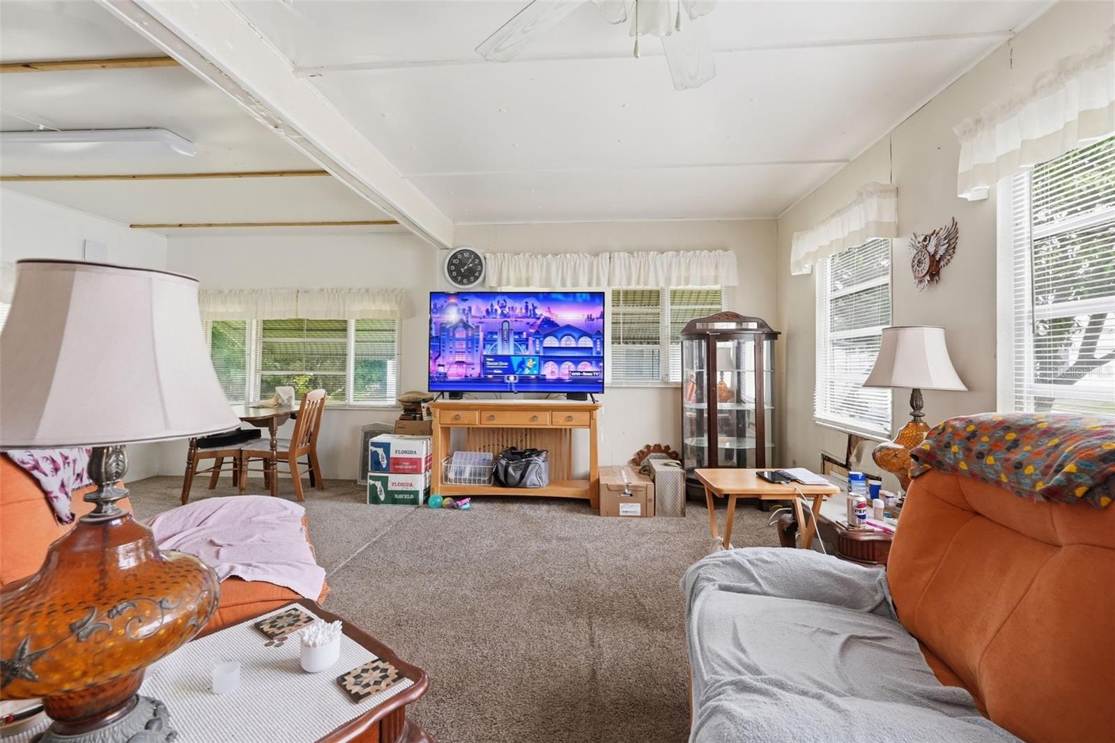 Image 17 of 23 For 104 52nd Avenue Plaza W