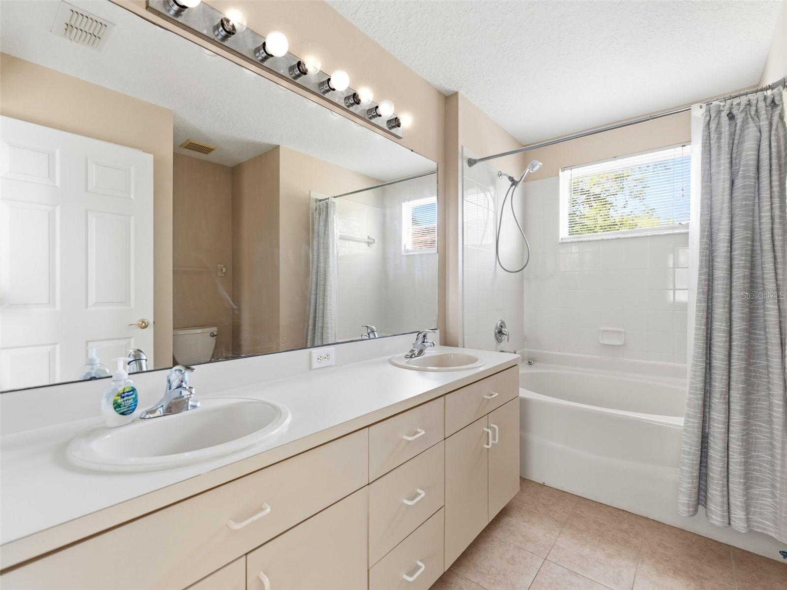 Image 10 of 23 For 15123 Deer Meadow Drive