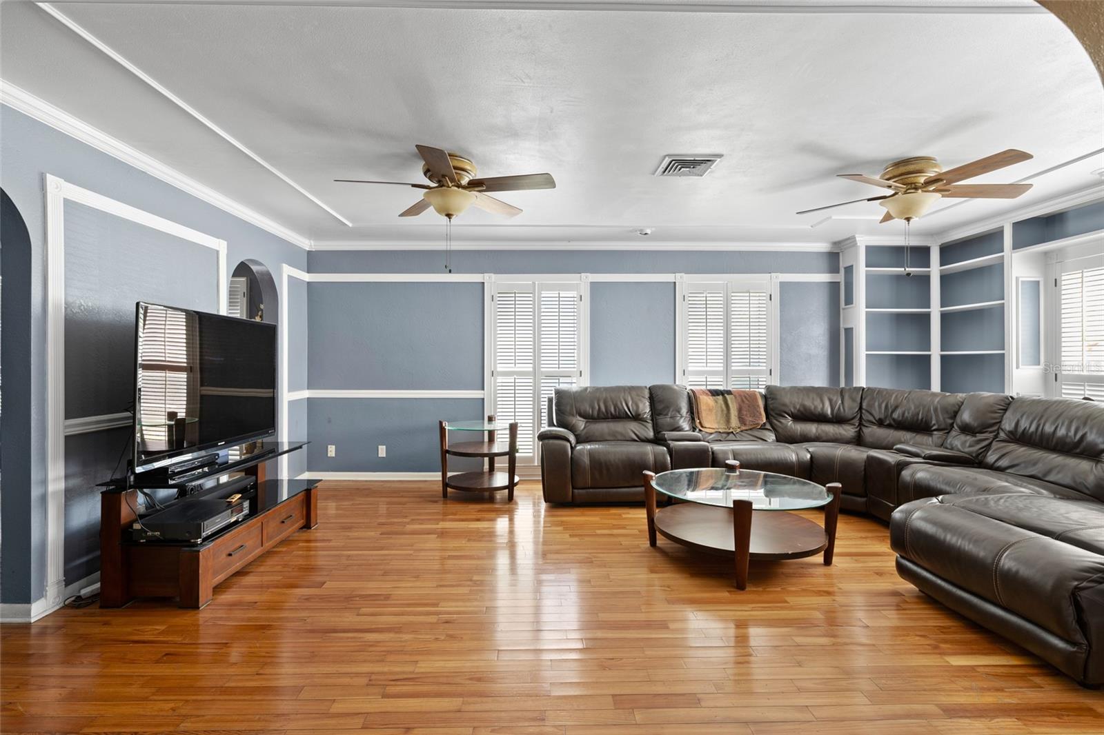 Image 11 of 72 For 1449 45th Avenue Ne