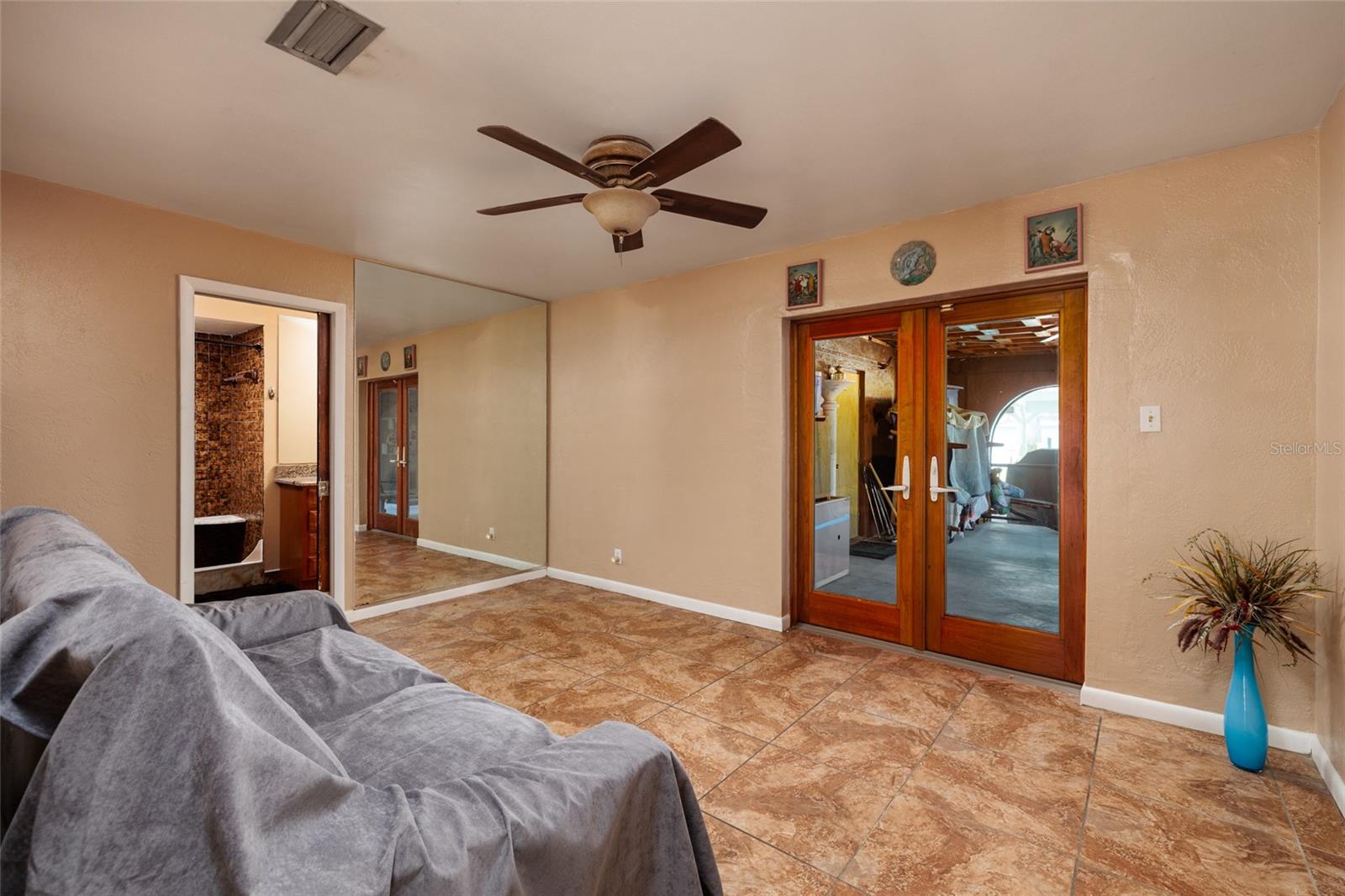 Image 21 of 72 For 1449 45th Avenue Ne