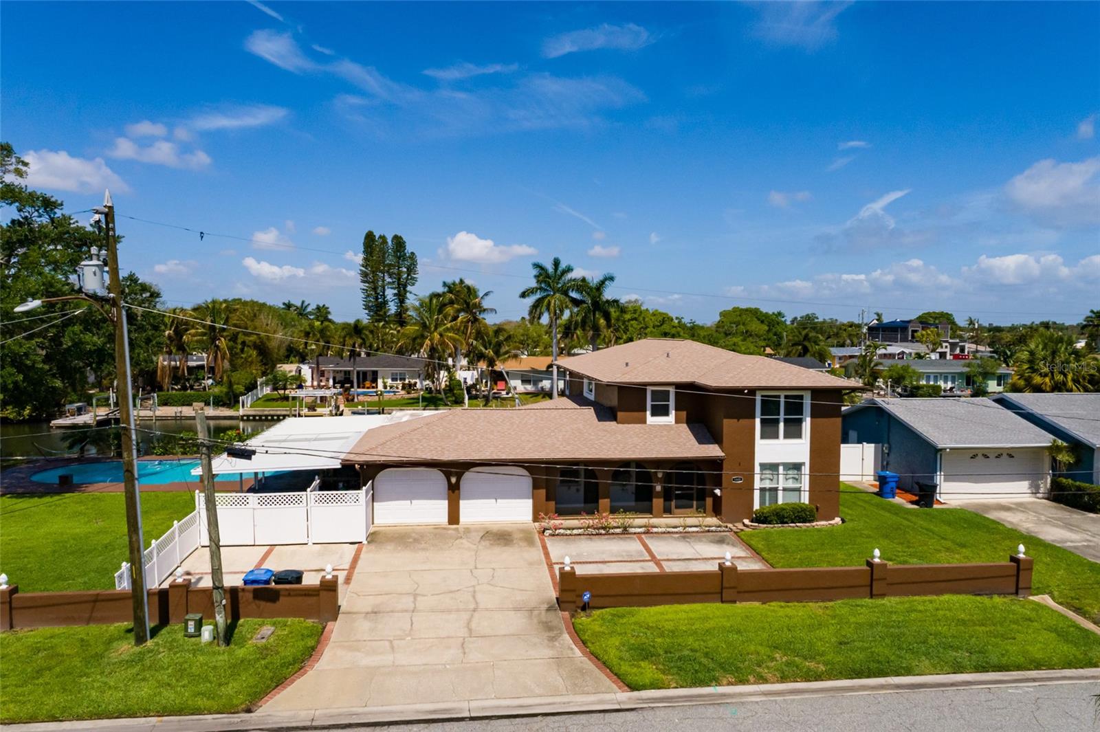 Image 54 of 72 For 1449 45th Avenue Ne