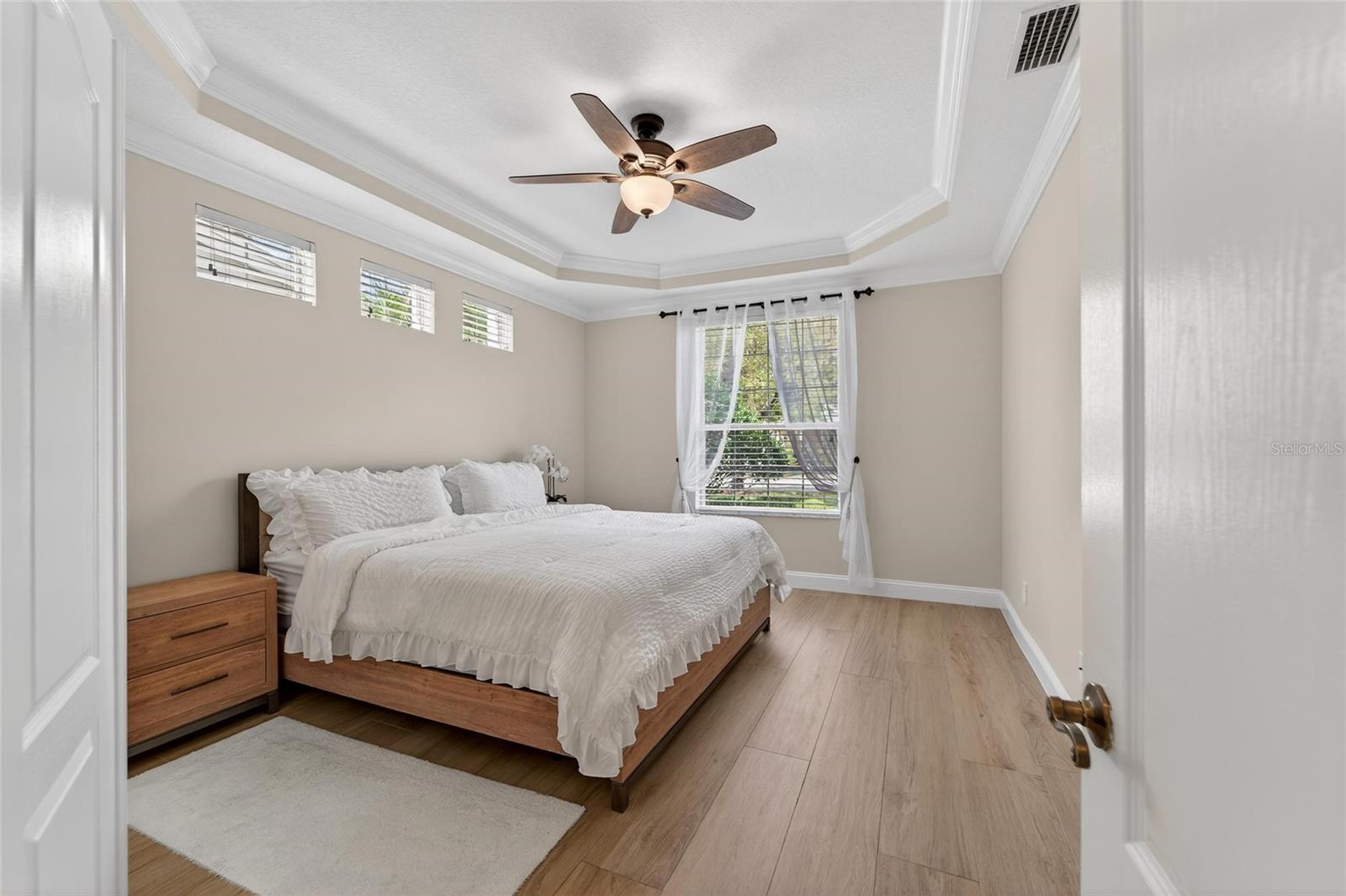 Image 20 of 63 For 20053 Heritage Point Drive