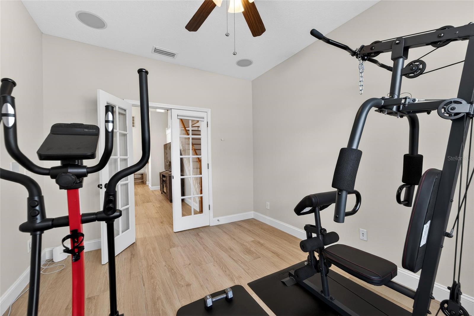 Image 27 of 63 For 20053 Heritage Point Drive