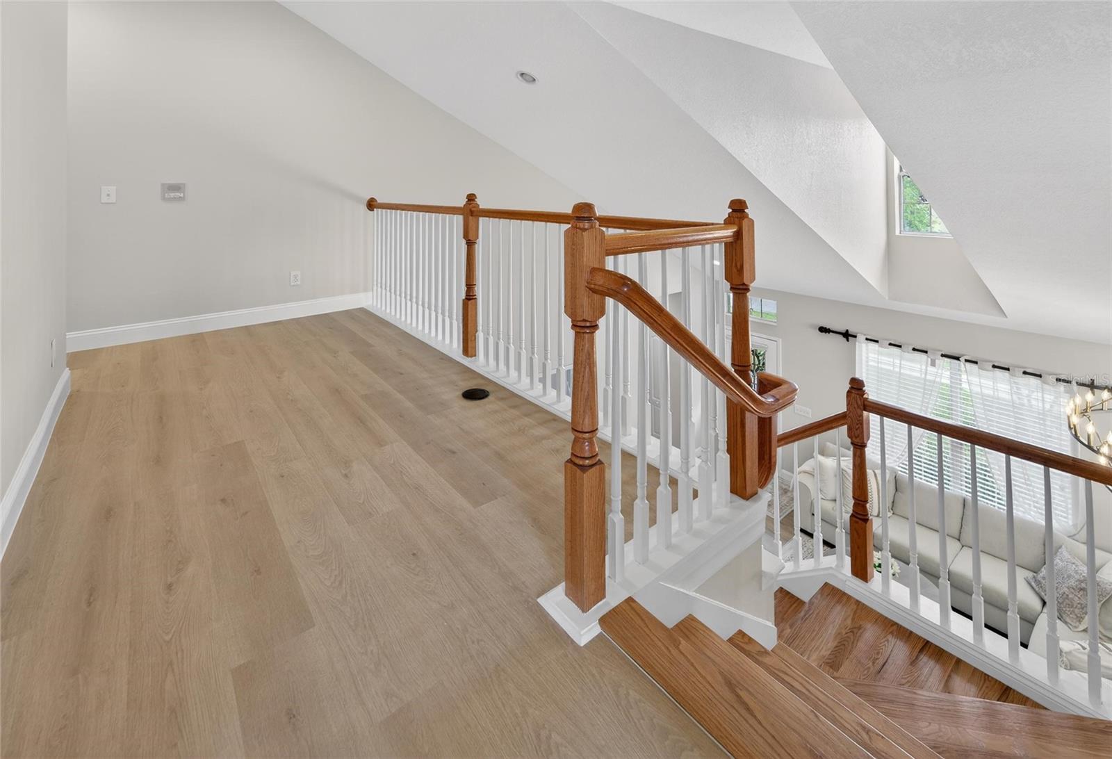 Image 29 of 63 For 20053 Heritage Point Drive