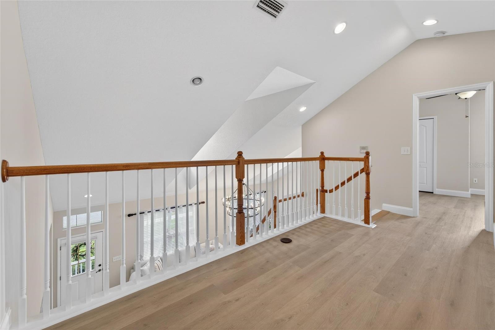 Image 30 of 63 For 20053 Heritage Point Drive