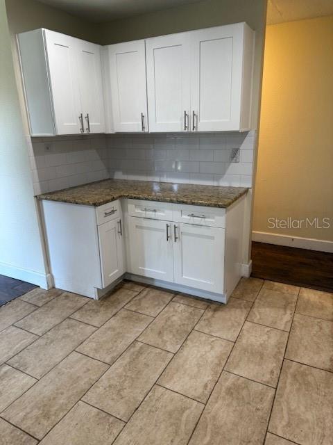 Image 7 of 22 For 2802 Christie Lane