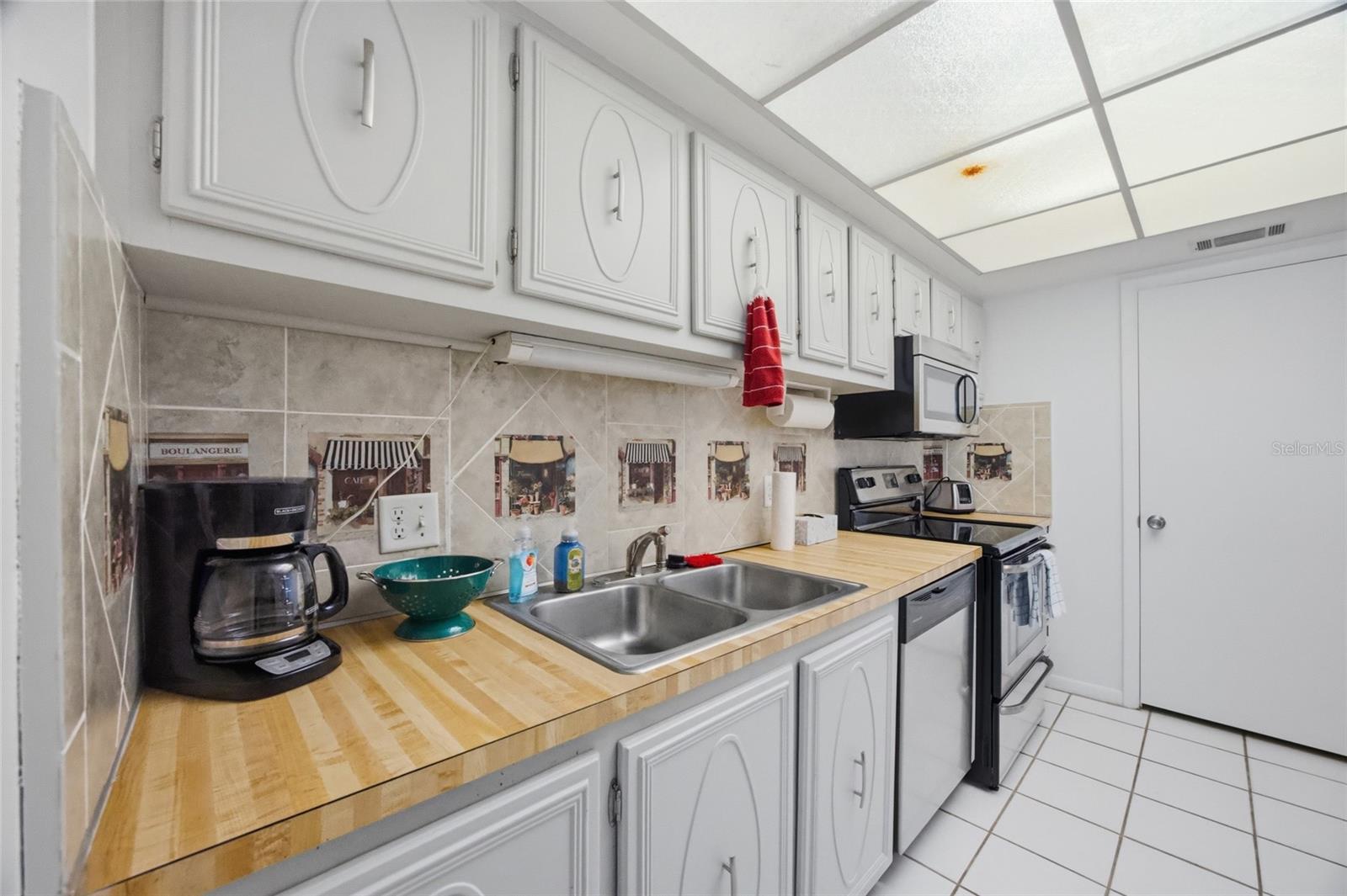 Image 8 of 29 For 1130 Lake Parker Avenue A305