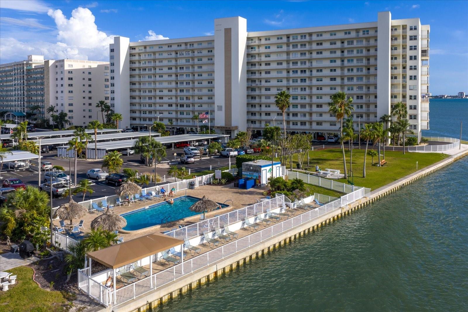 Image 31 of 39 For 5980 Shore Boulevard S 207